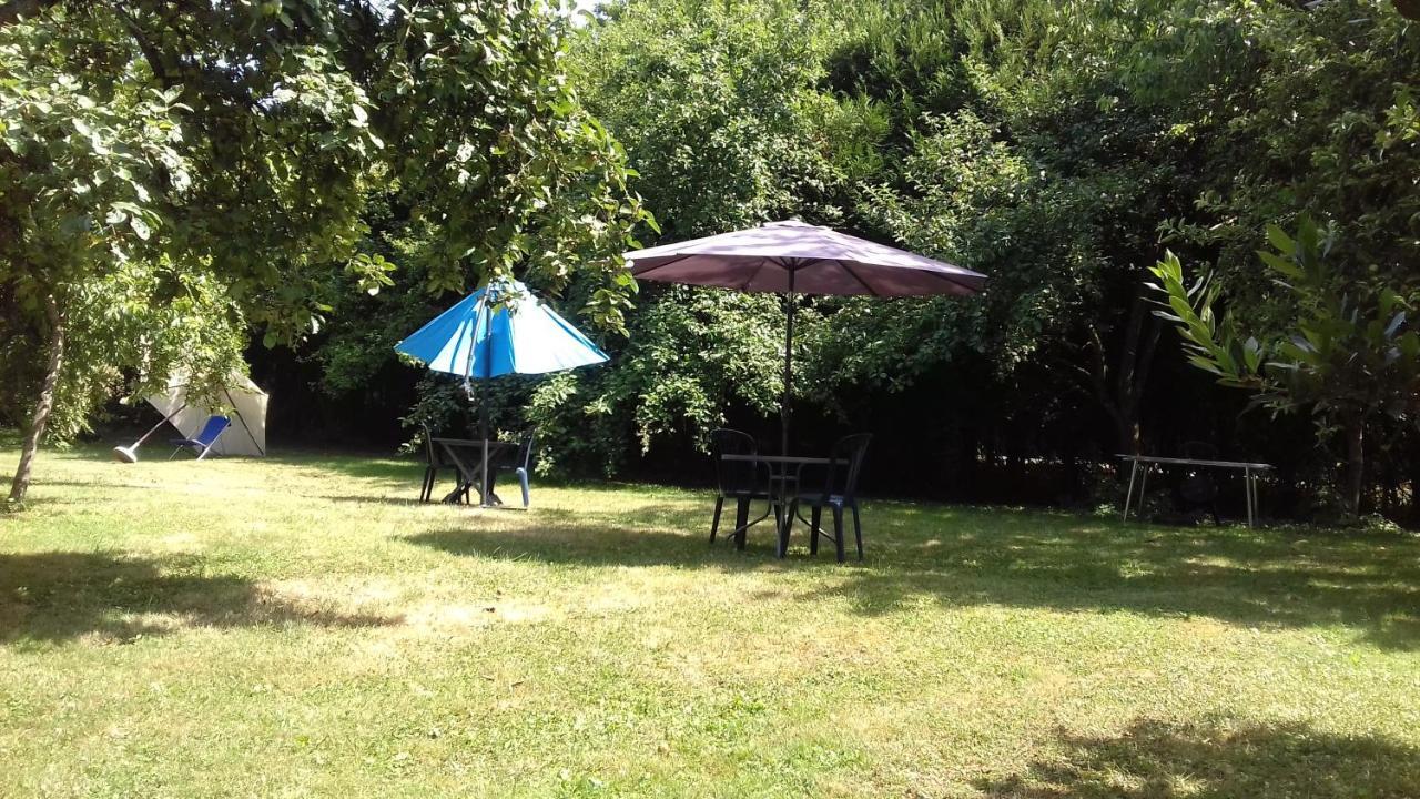 Domaine Pastel Bed and breakfast